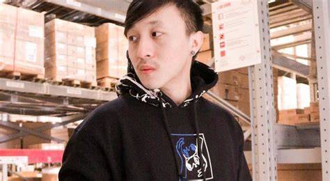 Biodata Brandon Kent