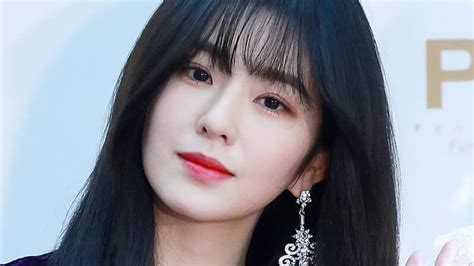 Biodata Irene