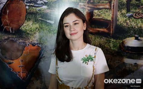 Biodata Kimberly Ryder