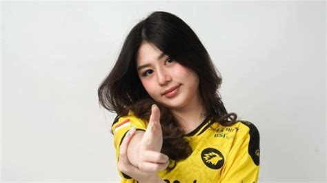 Biodata Lydia Onic
