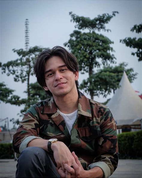 Biodata Rangga Azof