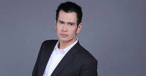 Biodata Ryan Thamrin