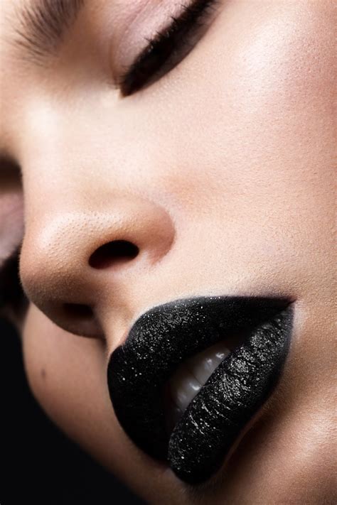 Black Lipstick.
