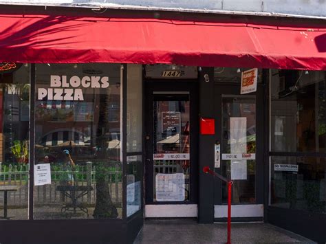 Blocks Pizza Deli Miami Beach