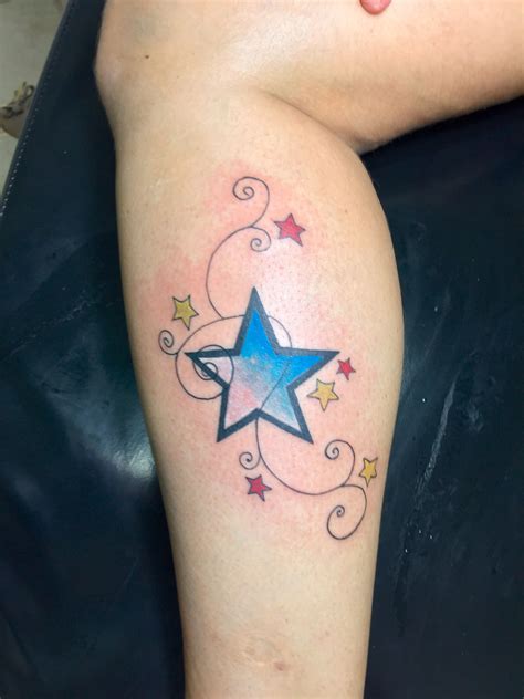 29 Star Tattoos On Hand