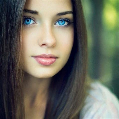 The Enchanting Allure of Blue Eyes: A Showcase of Mesmerizing Beauty