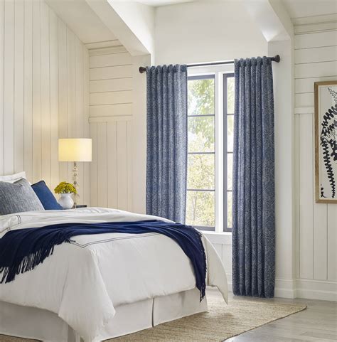Blue curtains in bedroom