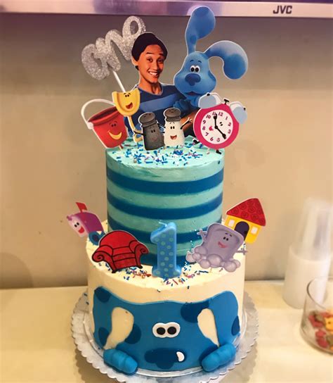 Blues Clues Cake