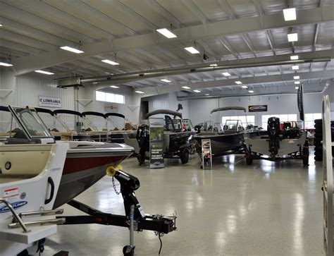 Boat Dealer Showrooms