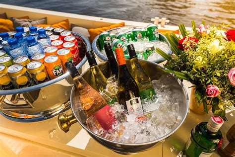 Boat Drinks Snacks