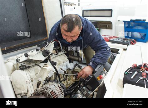 Boat Engine Repair in Tacoma WA