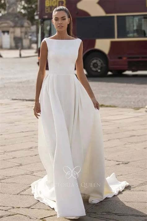Stunning Boat Neck Wedding Dresses for Every Season