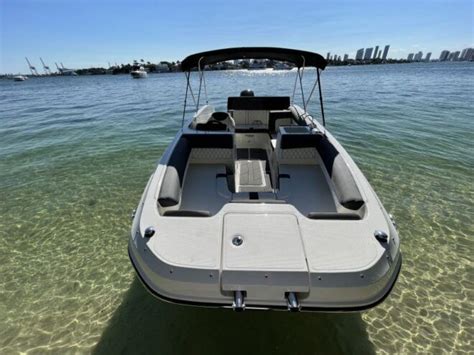 Boat Tour Customization