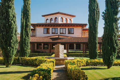 Bodegas Altanza tour