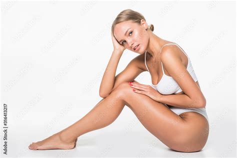 Empower Your Confidence and Glow from Within with Radiant, Flawless Skin: The Ultimate Guide to Nourishing Your Body and Embracing Your Full-body Womanhood