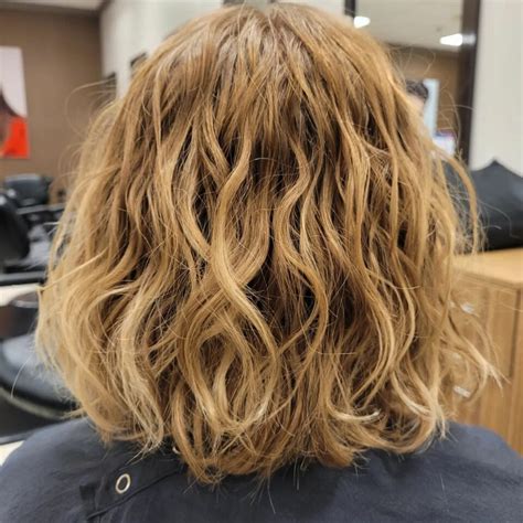 Body Wave Permanent Curls