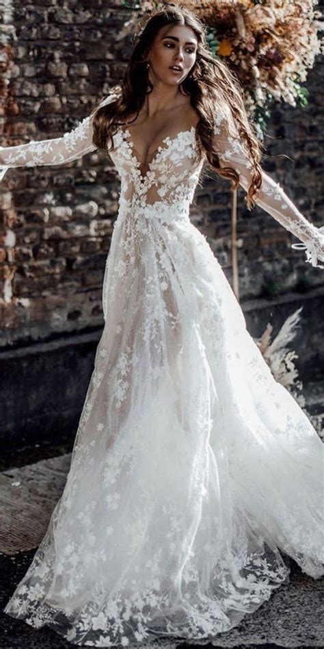 Affordable Boho Wedding Dresses: Find Your Dream Gown Without Breaking the Bank!