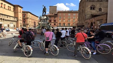 Bologna Bike Tour Guide
