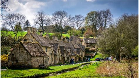 Booking Cotswolds Tour