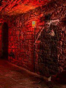 Booking Edinburgh Ghost Tour