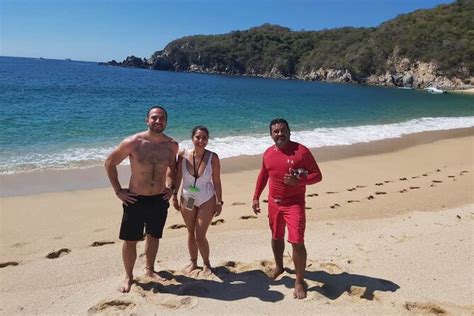 Booking Huatulco Tour