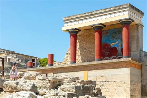 Booking Knossos Tour