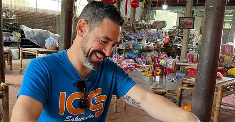 Booking Lantern Class