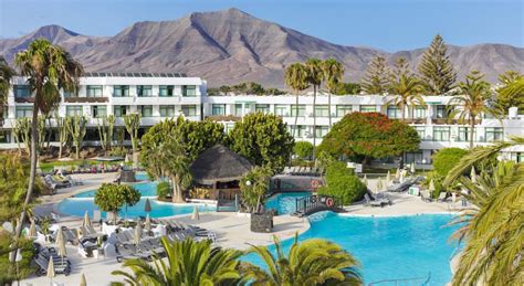 Booking Lanzarote trek