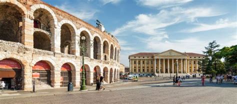 Booking Verona Tour