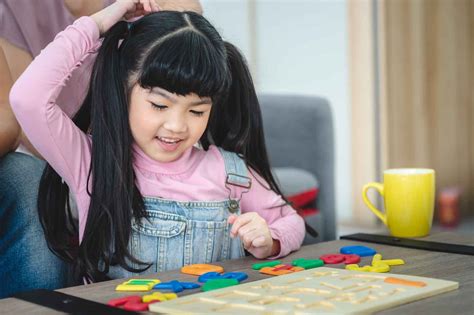 Boosting Cognitive Learning Through Play