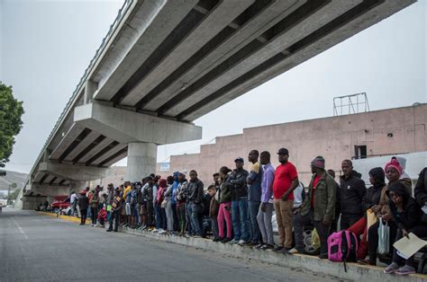 Border Crossing Queue