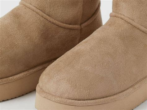Bota De Pelo Dentro Ugg Esquimó Botão Luthy1704 Frete Grátis - R$ 94,99