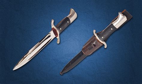 Bowie Knife Vs Dagger