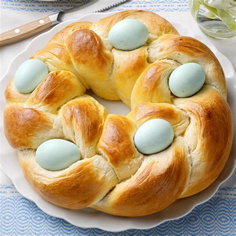 Bread With Egg Easter