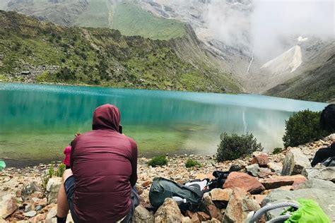 Breakfast Humantay Lake Tour