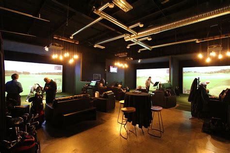 Experience the Thrill of Golfing Indoors: Breaking Par Indoor Golf