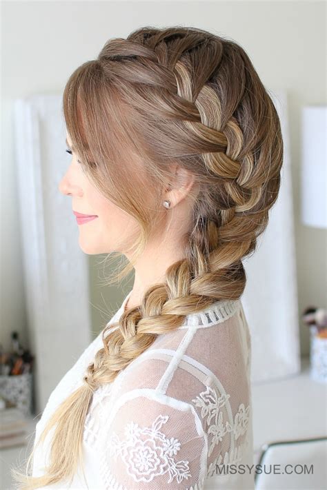 Breaking it Down: How to Do a Side Braid