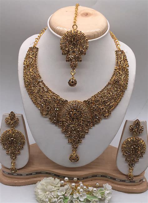 Bridal Fashion Jewelry for Trendy women clothes