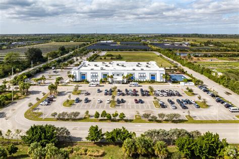 Bridge Prep Academy Palm Beach: Preparing Students for Success in a Nurturing Environment