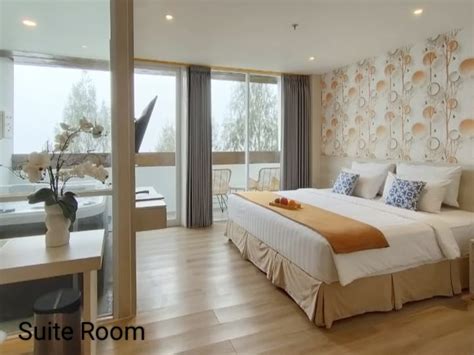 Bromo Hotel Room
