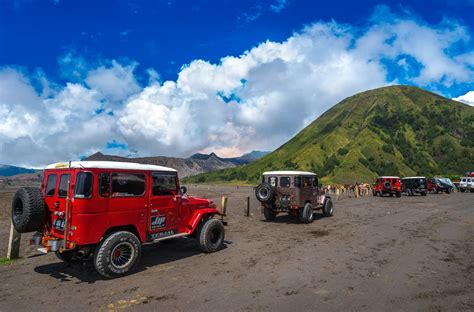 Bromo Jeep Tour Booking