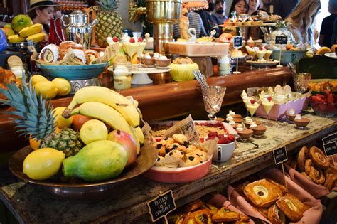 Brunch and Buffet - The Price Image