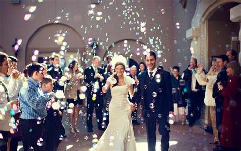 Blissful Bubbles for a Magical Wedding Send Off: Elevate Your Celebration with Whimsical Wedding Bubble Favors