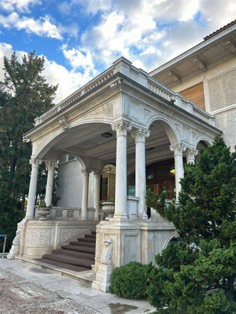 Bucharest Culinary Panoramic City Tour