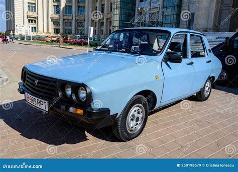 Bucharest Ceausescu Tour: A Dacia Time Capsule Review
