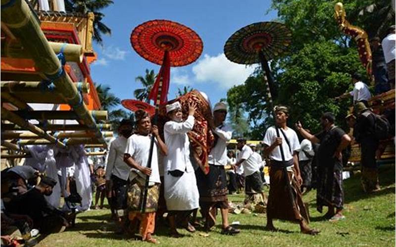 Budaya Lokal Indonesia