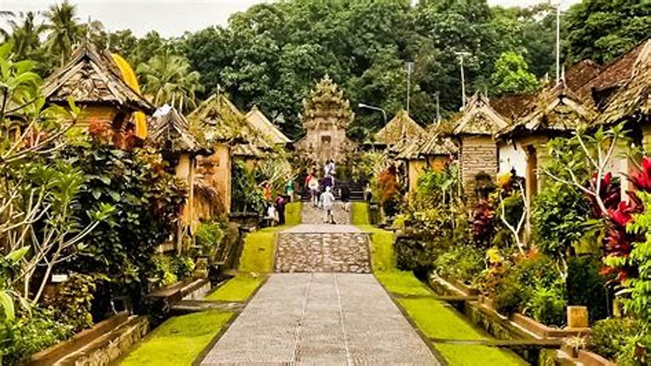 Budaya Yang Kental, Wisata