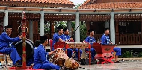 Budaya Tionghoa pada Musik Gambang Kromong