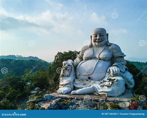 Buddha Statues Vietnam