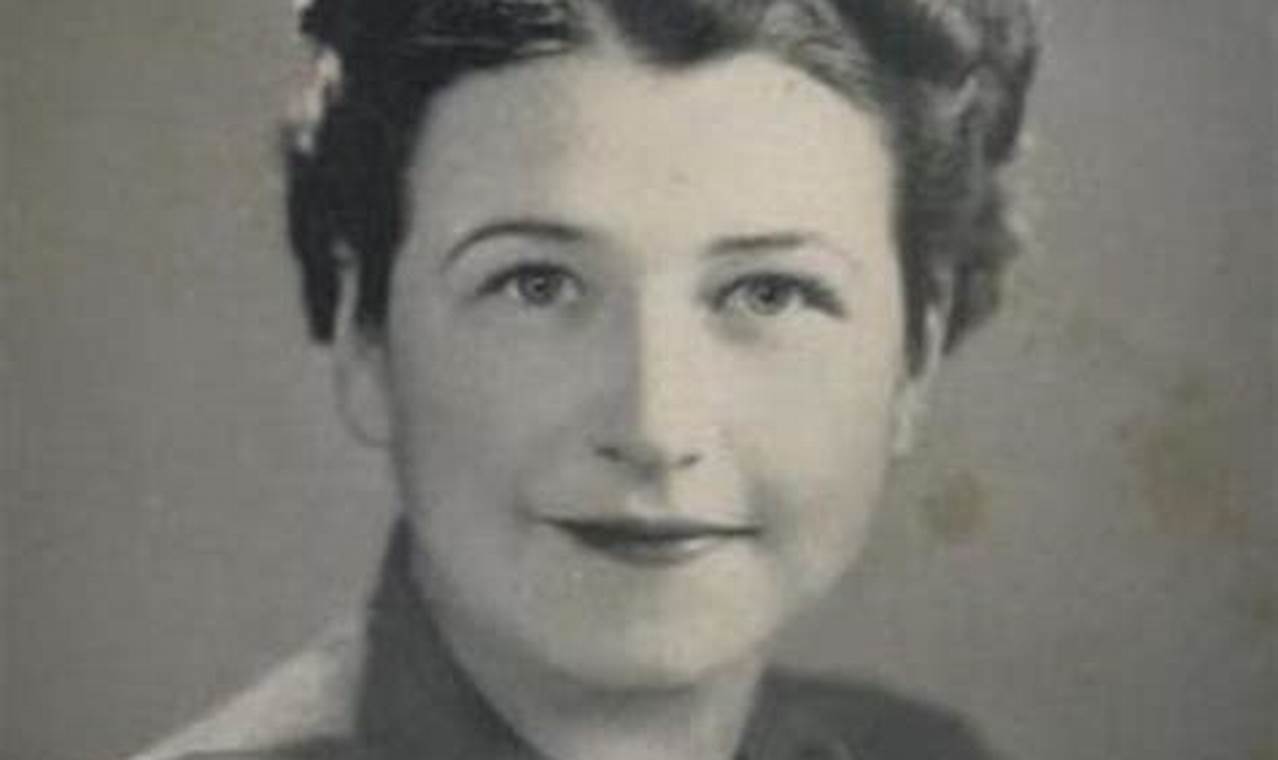 Buku Dan Monumen Untuk Mengenang Karya Ruth Graves Wakefield